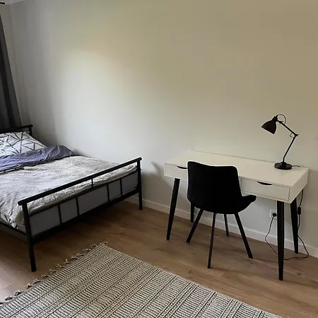 Apartament Przy Stacji Kolejowej Minsk Mazowiecki Exterior photo