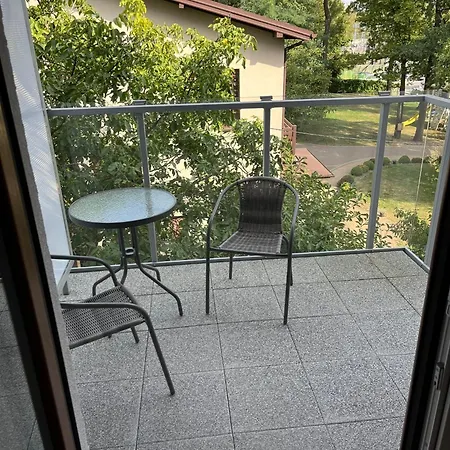 Apartament Przy Stacji Kolejowej Minsk Mazowiecki Exterior photo
